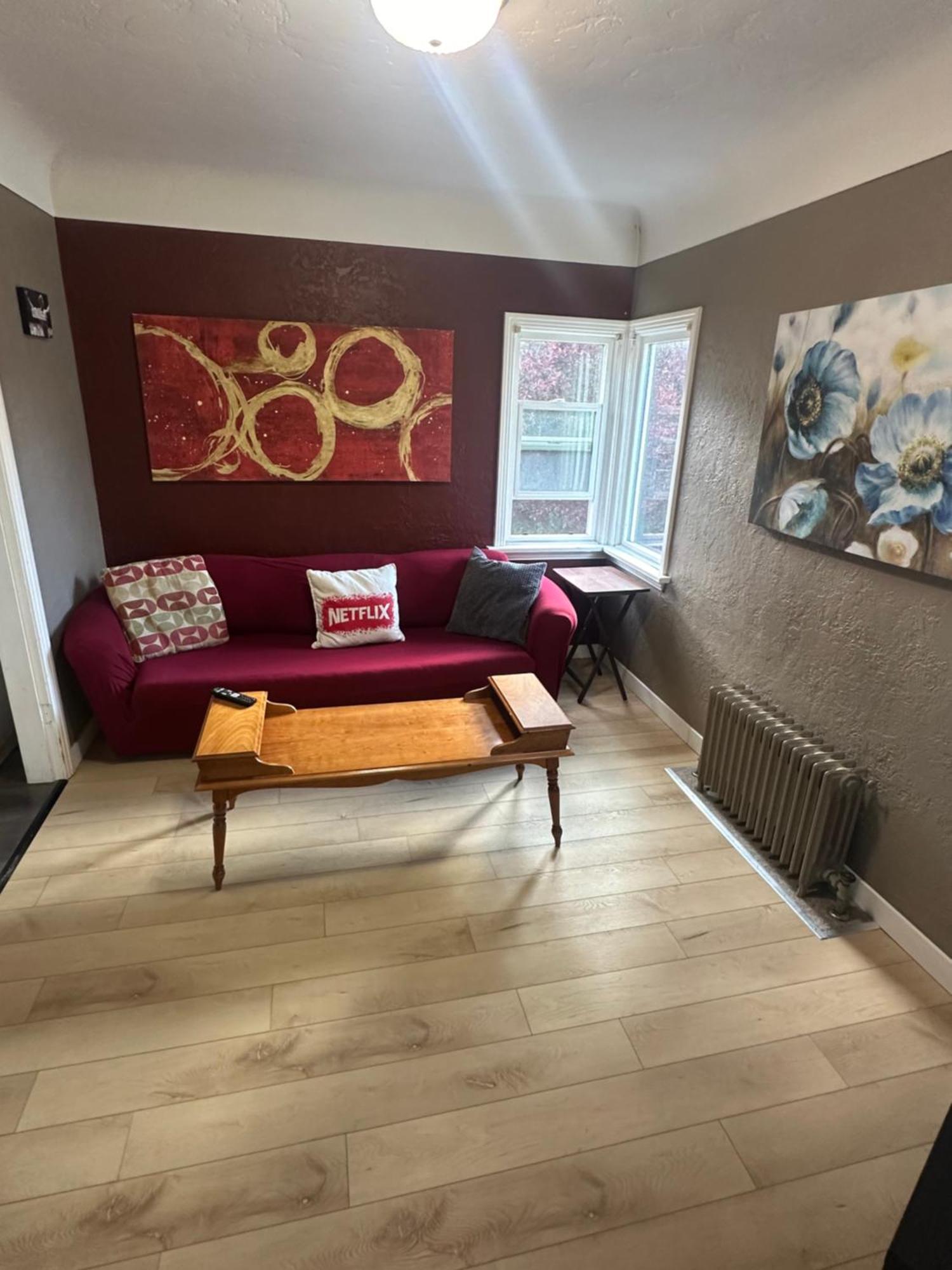 Artistic Apartment Near Downtown Victoria Dış mekan fotoğraf