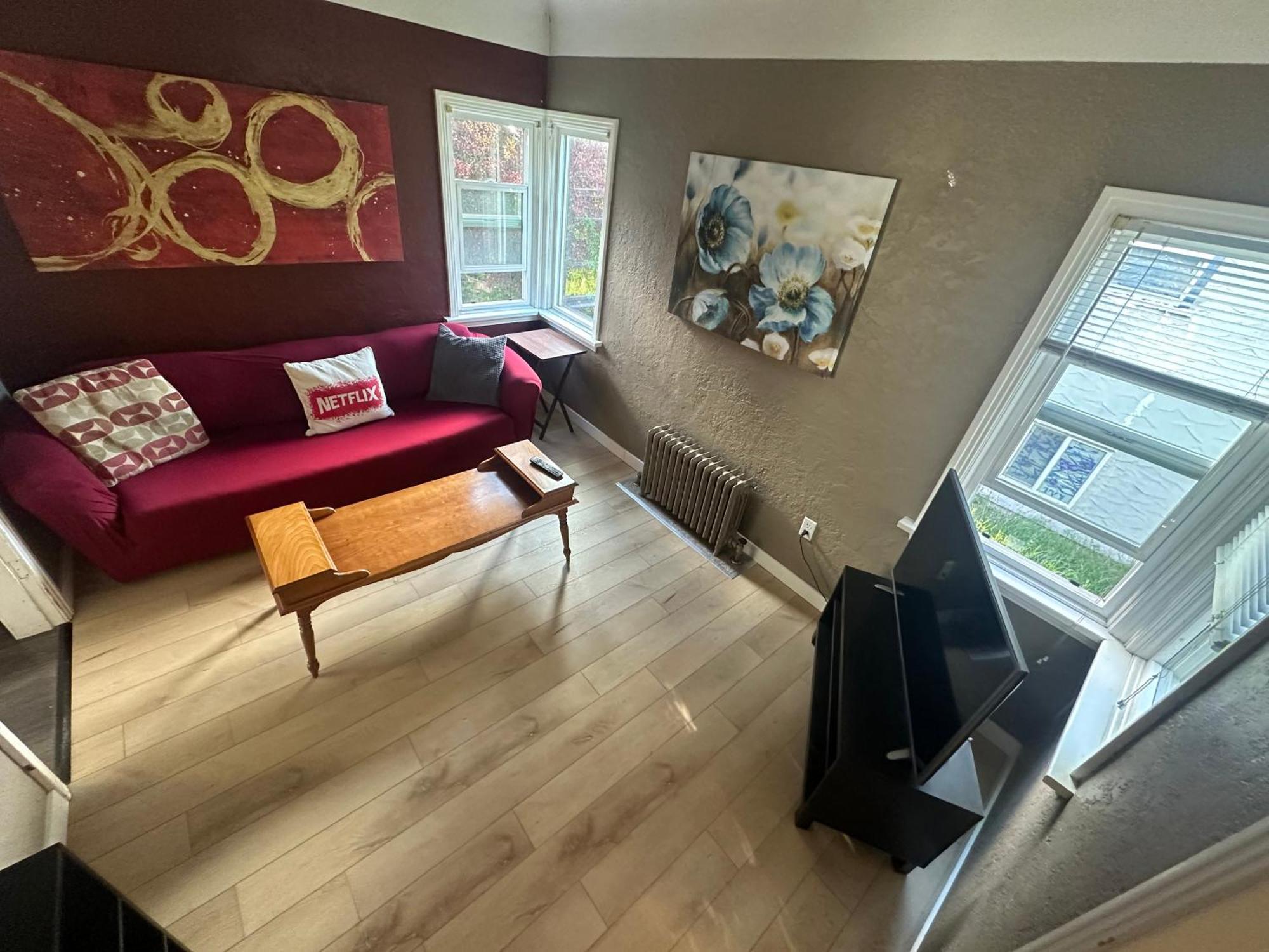Artistic Apartment Near Downtown Victoria Dış mekan fotoğraf